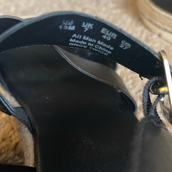 Dr. Scholl’s Once Twice Platform Sandal (Size 10) - Picture 3 of 4